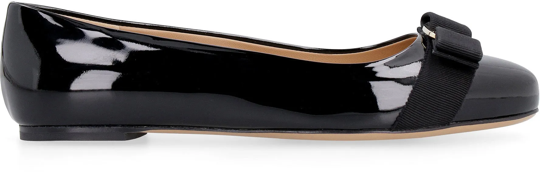 FERRAGAMO Ballerine Varina in vernice