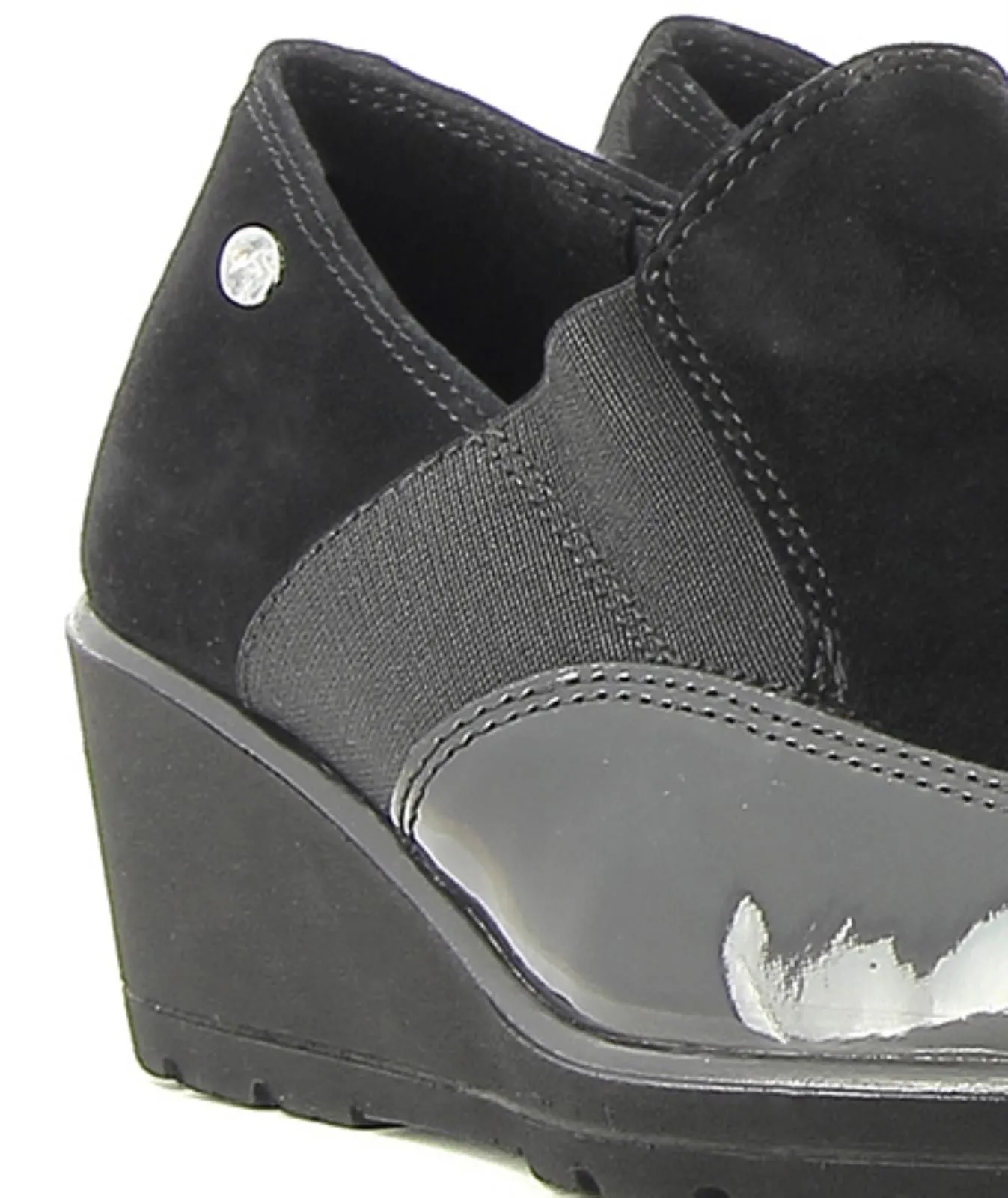 Mocassini neri con zeppina comfort
