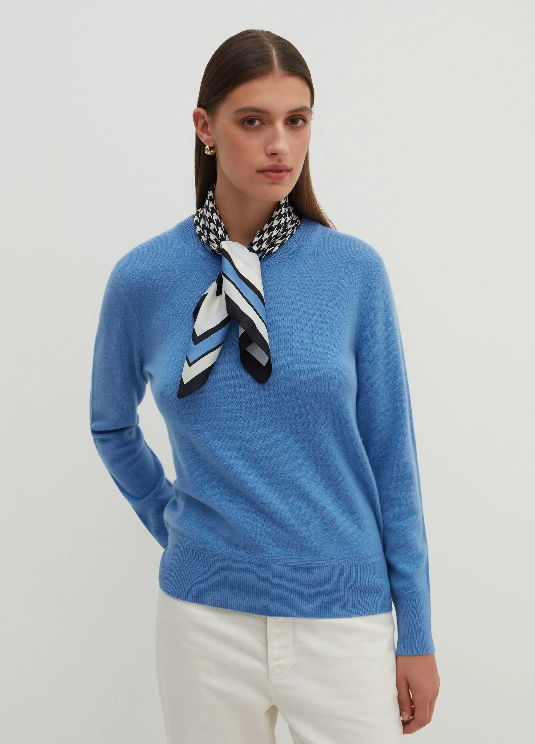 Pullover in cashmere scollo rotondo