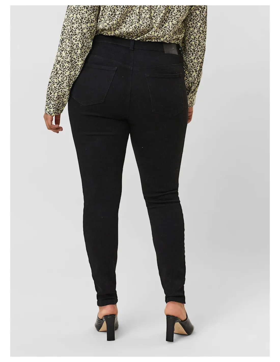 VERO MODA CURVE JEANS DONNA LORA HW SS BL JEANS - 